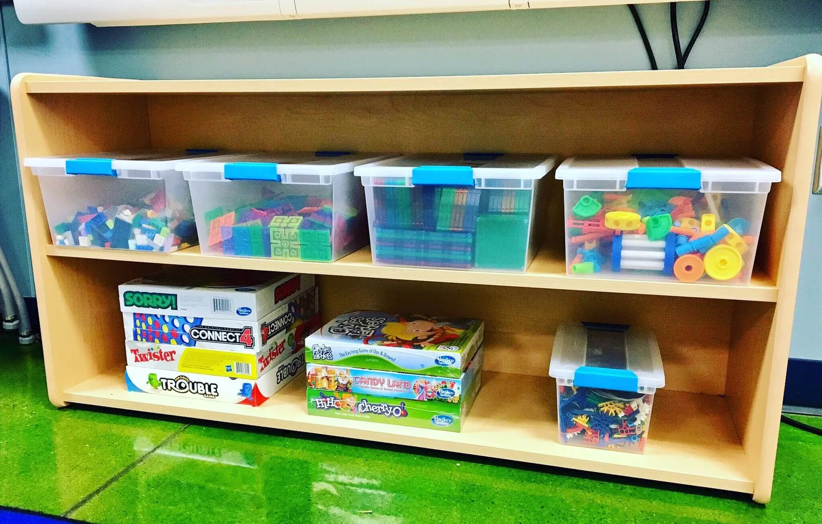 Build play and exploration into your day with Morning Tubs! I love this paperless morning “work” alternative is a perfect way to build social skills and get students excited about the day! 